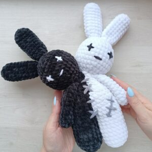 evil-bunny-amigurumi-crochet-pattern