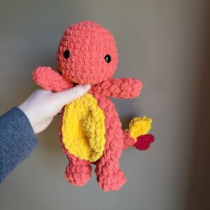 charmander-amigurumi-crochet-pattern